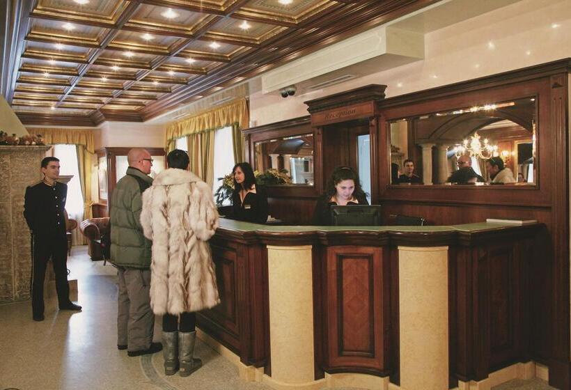 בית מלון כפרי Festa Winter Palace