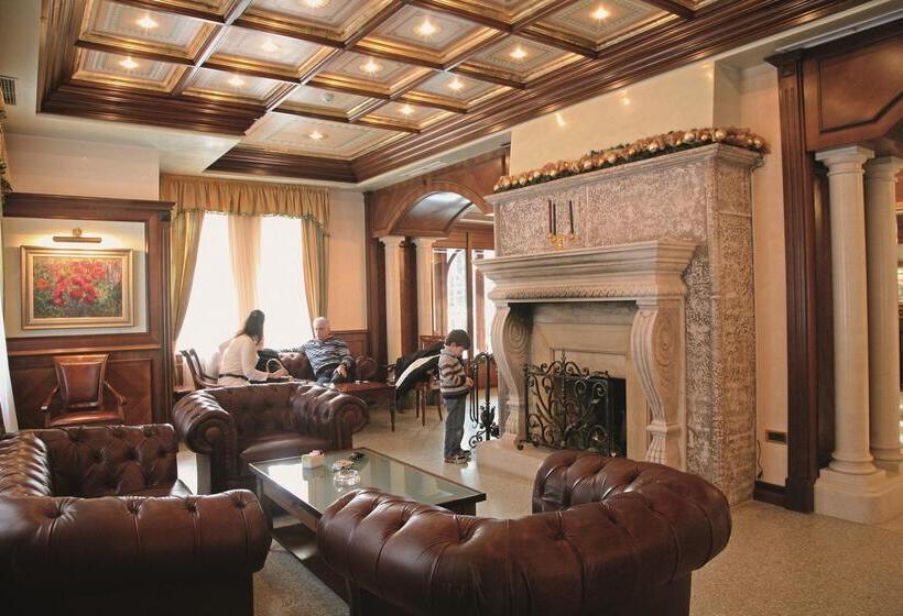 בית מלון כפרי Festa Winter Palace