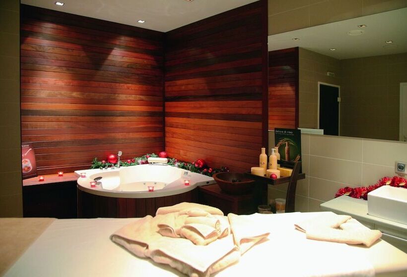 בית מלון כפרי Festa Winter Palace