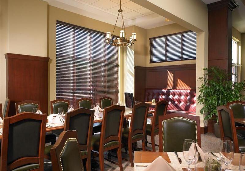 Отель Four Points By Sheraton Houston West