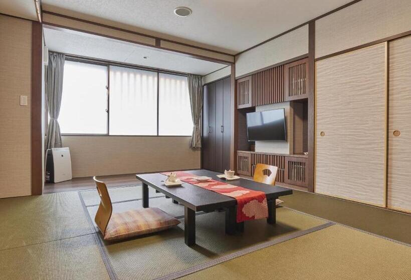 Отель Gion Shinmonso