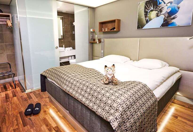 Comfort Hotel Xpress Helsinki Airport Terminal