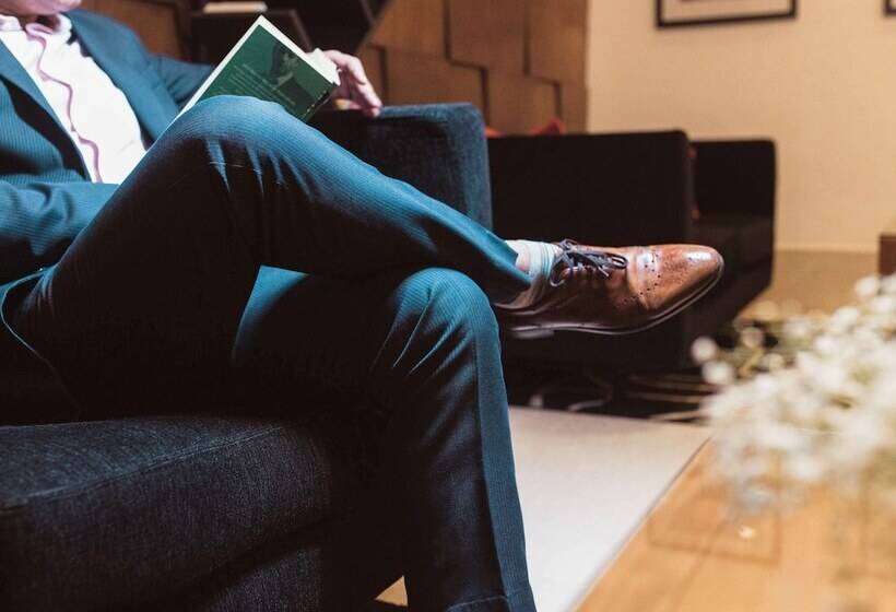 호텔 Grand Mercure Bangalore An Accor Brand