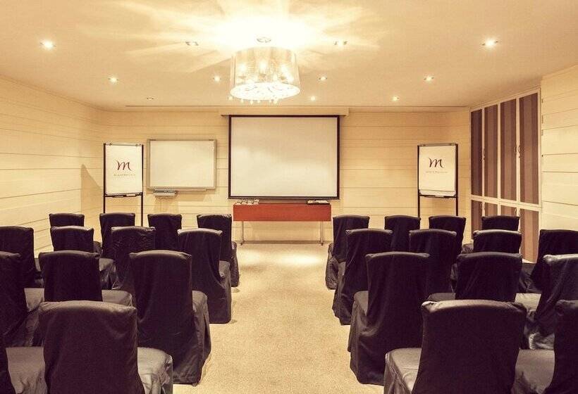 호텔 Grand Mercure Bangalore An Accor Brand