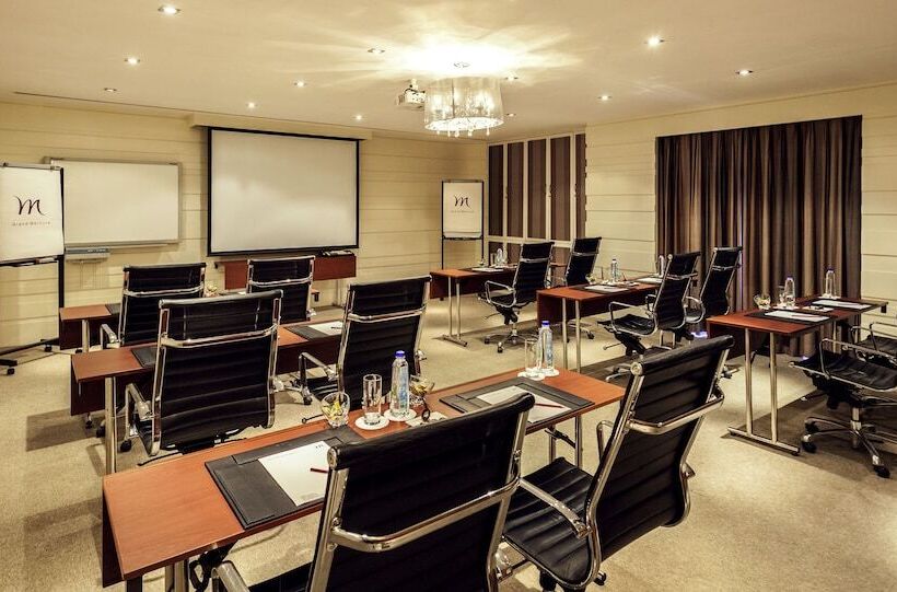 호텔 Grand Mercure Bangalore An Accor Brand