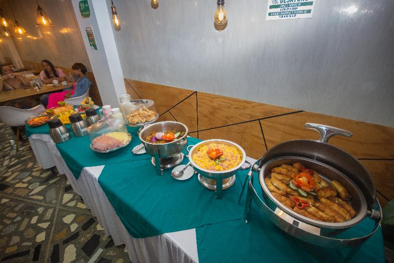 Greenview Medellin By St Hoteles