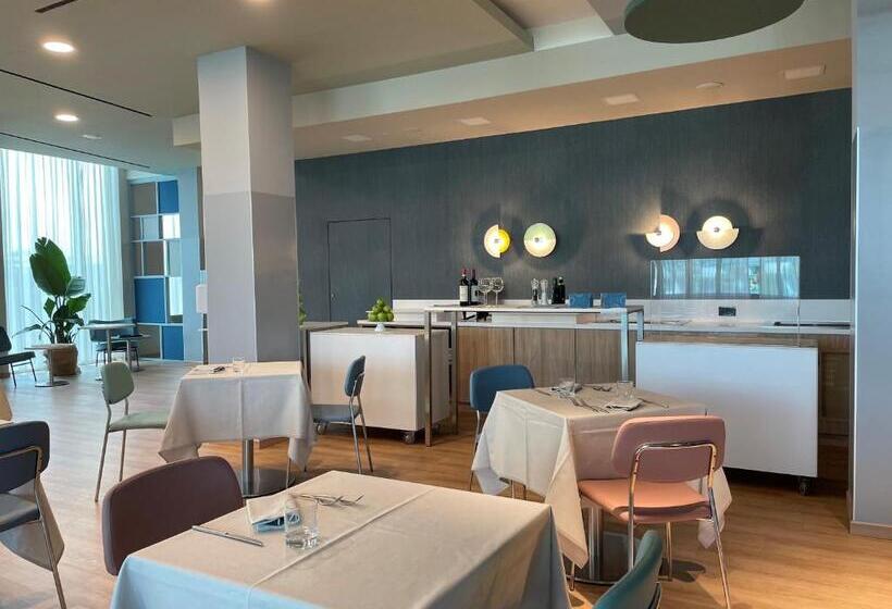 H2c Hotel Milanofiori