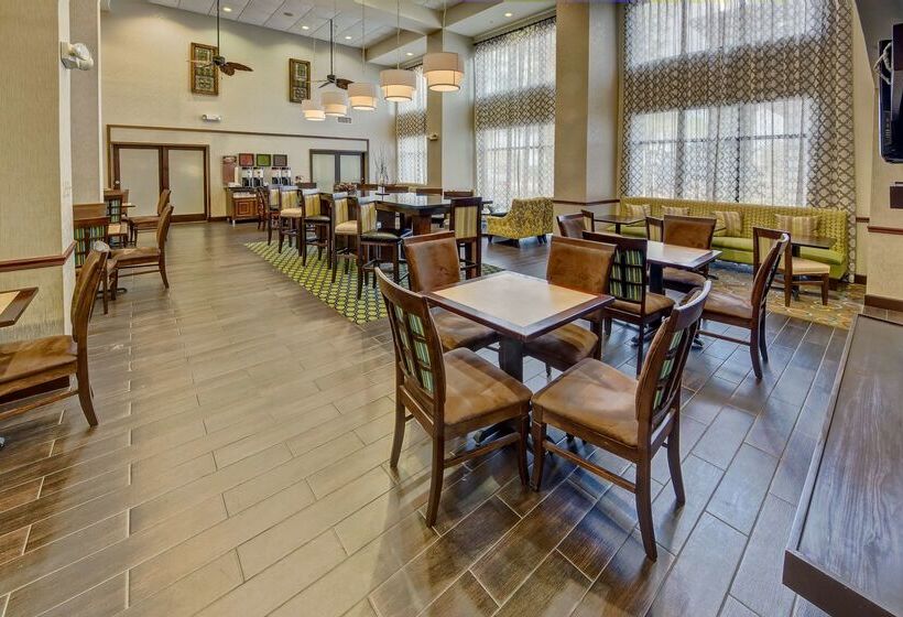 فندق Hampton Inn & Suites Clermont