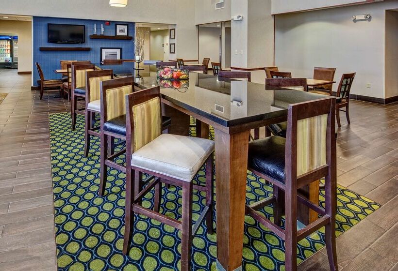 فندق Hampton Inn & Suites Clermont