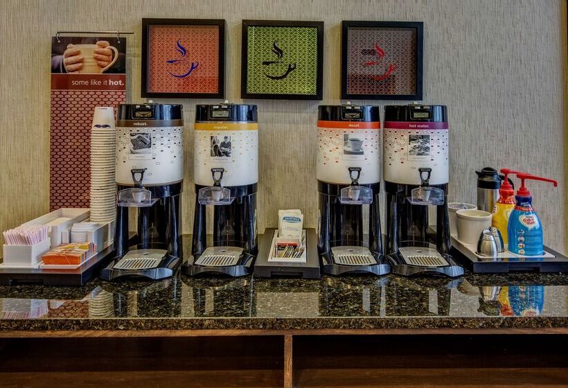 فندق Hampton Inn & Suites Clermont