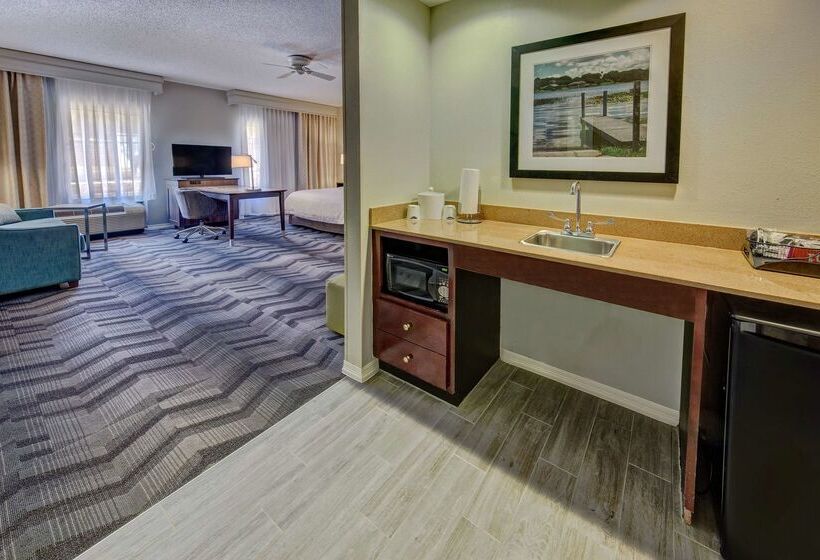 فندق Hampton Inn & Suites Clermont