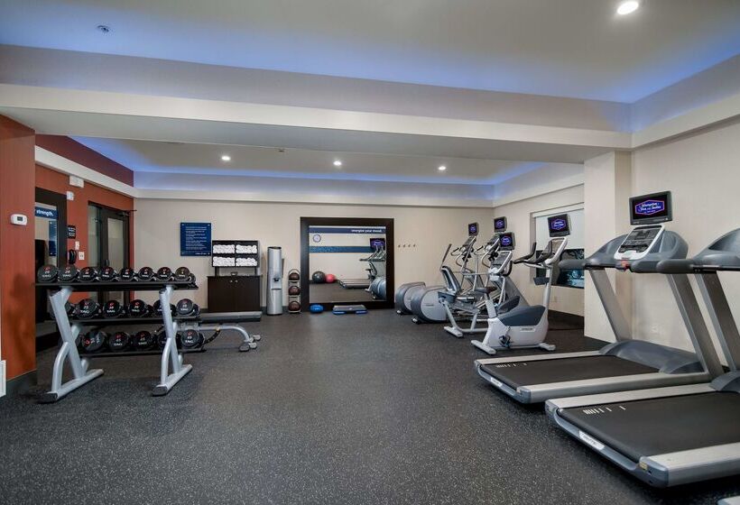 هتل Hampton Inn & Suites Fort Worth Fossil Creek