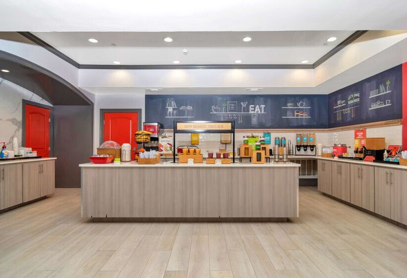 هتل Hampton Inn & Suites Fort Worth Fossil Creek