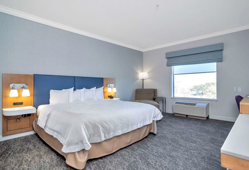 هتل Hampton Inn & Suites Fort Worth Fossil Creek