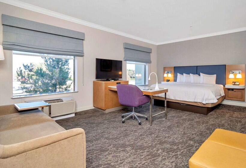 هتل Hampton Inn & Suites Fort Worth Fossil Creek