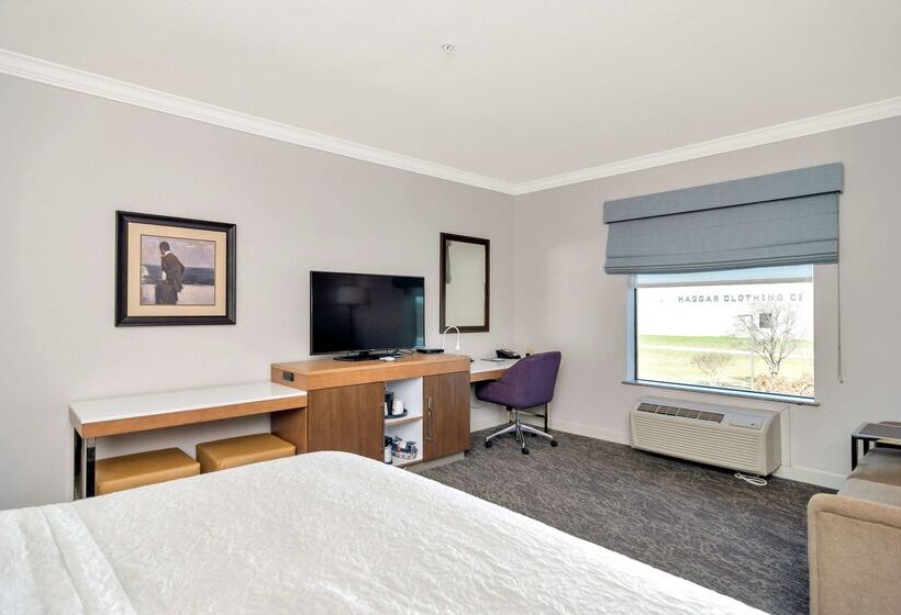 هتل Hampton Inn & Suites Fort Worth Fossil Creek