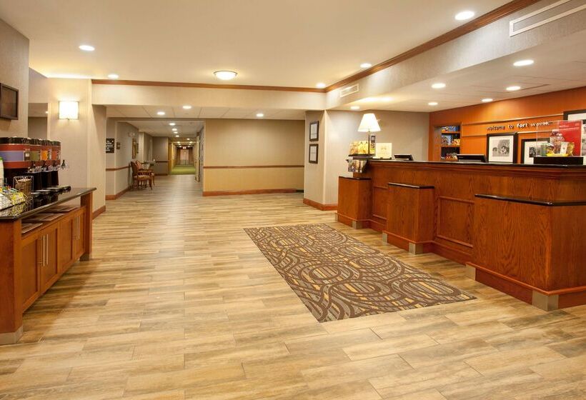 هتل Hampton Inn & Suites Fort Worth West I 30