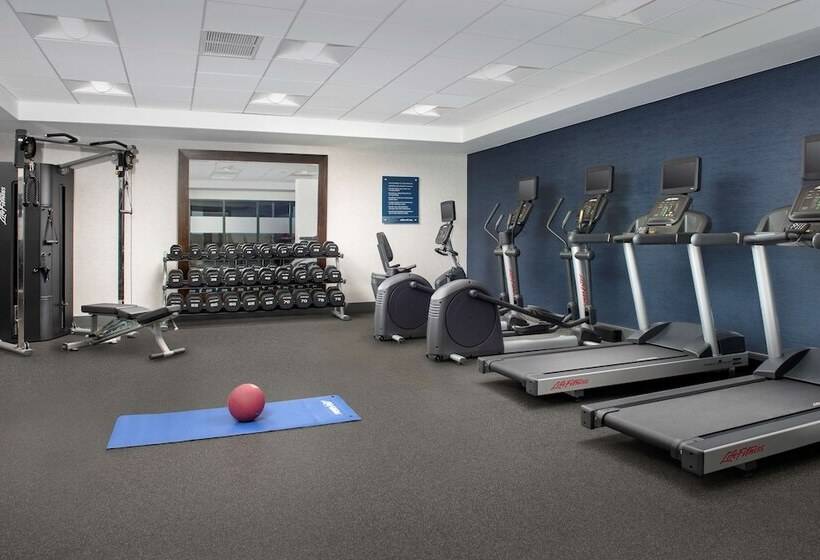 هتل Hampton Inn Baltimoredowntownconvention Center