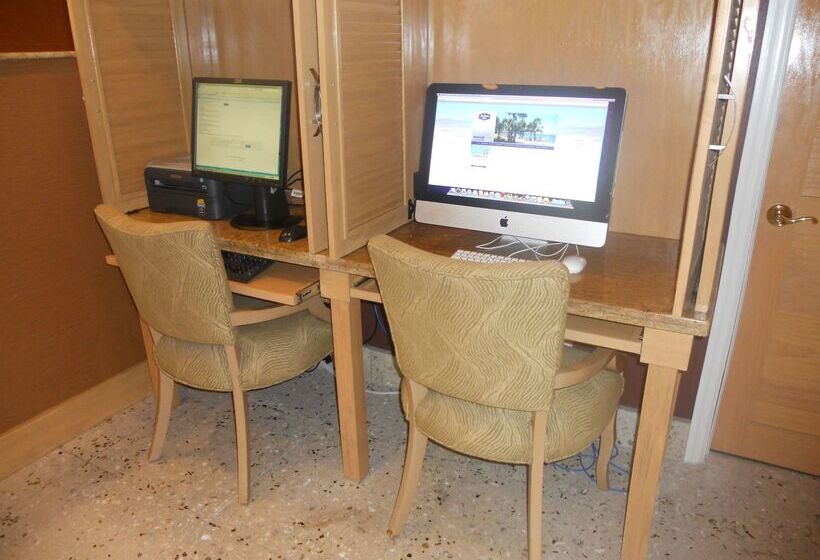 호텔 Hampton Inn Key Largo Manatee Bay