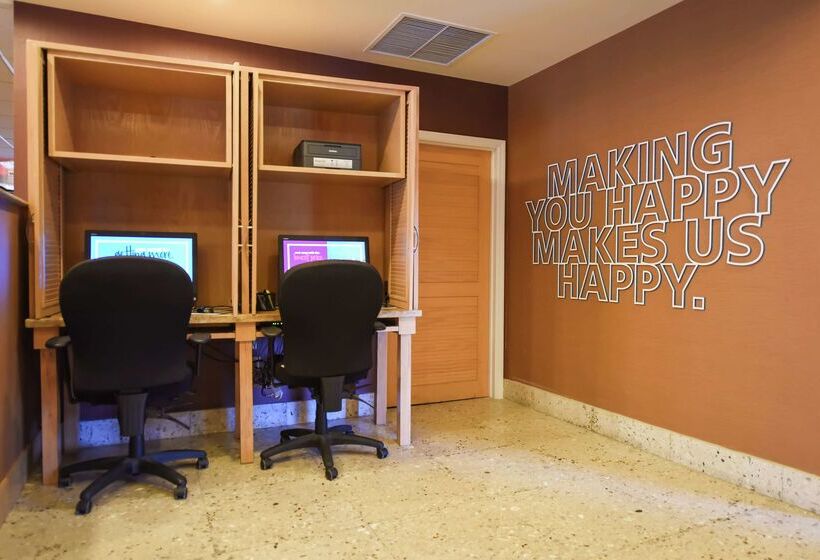 فندق Hampton Inn Key Largo Manatee Bay