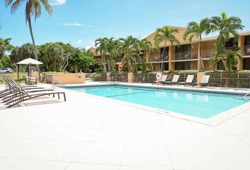 فندق Hampton Inn Key Largo Manatee Bay