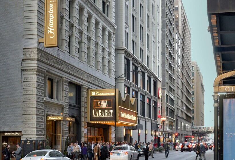 هتل Hampton Inn Majestic Chicago Theatre District