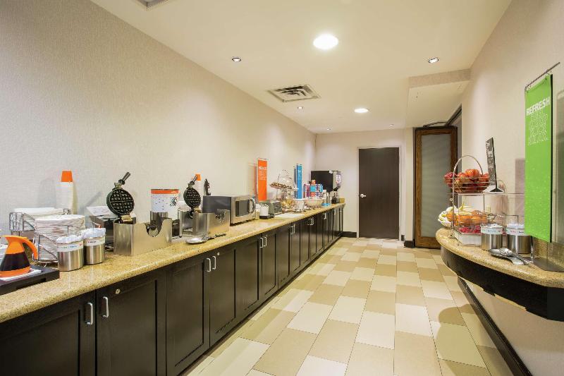 هتل Hampton Inn & Suites Denverdowntown