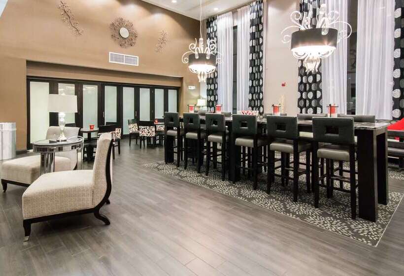 هتل Hampton Inn & Suites Orlandojohn Young Pkwy/s. Park