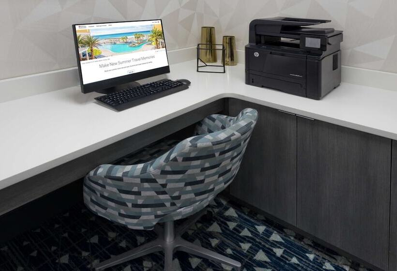 Отель Hilton Garden Inn Birmingham Se/liberty Park