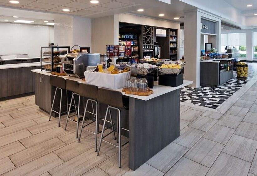 Отель Hilton Garden Inn Birmingham Se/liberty Park