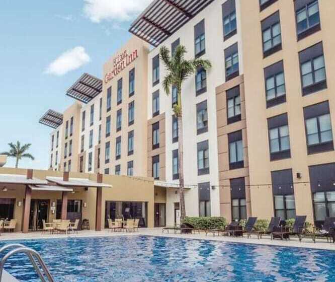 ホテル Hilton Garden Inn Guanacaste Airport