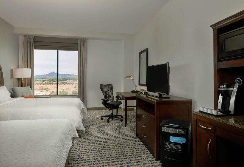 هتل Hilton Garden Inn Phoenix Airport North