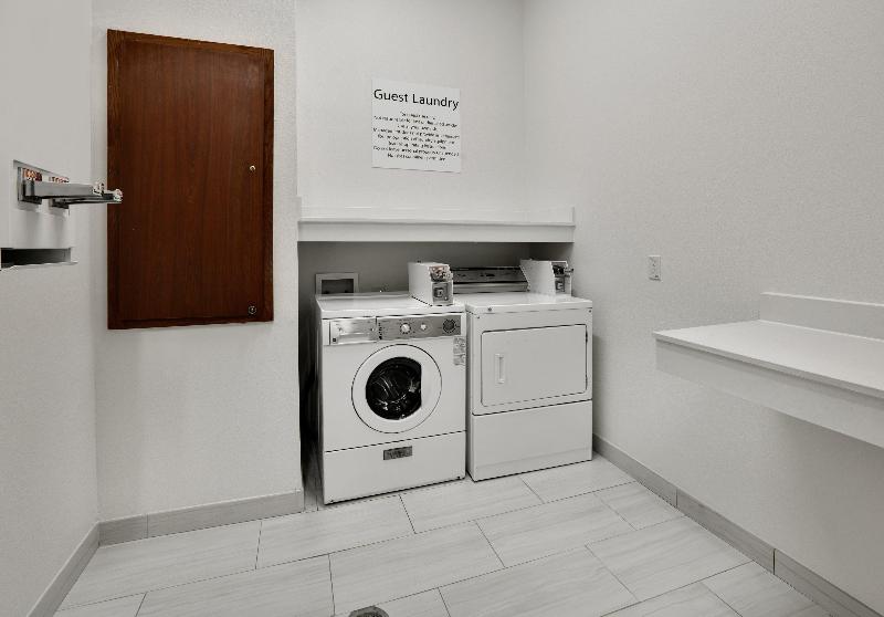 בית מלון כפרי Holiday Inn Express & Suites Dallas   Duncanville, An Ihg