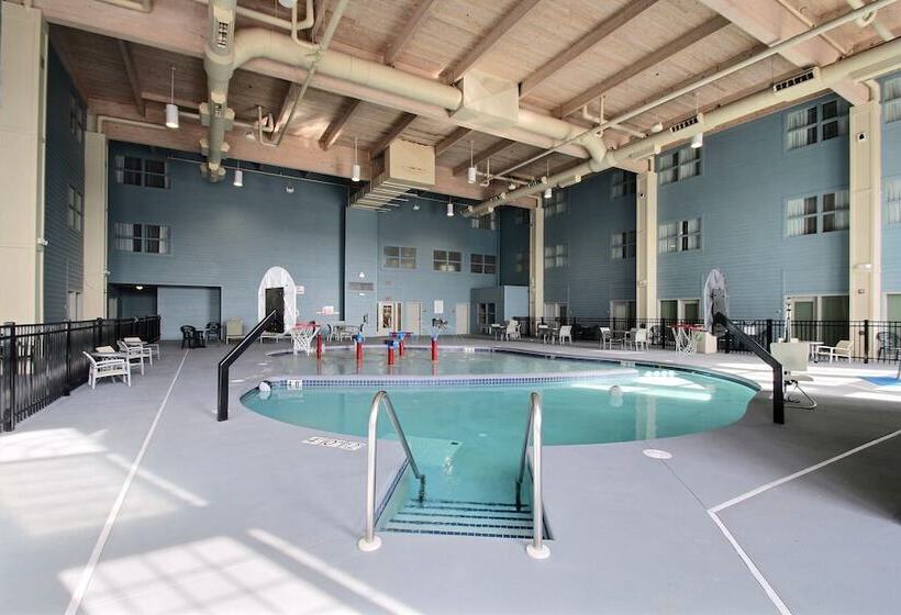 Holiday Inn Express Hotel & Suites Milwaukee Airport, An Ihg