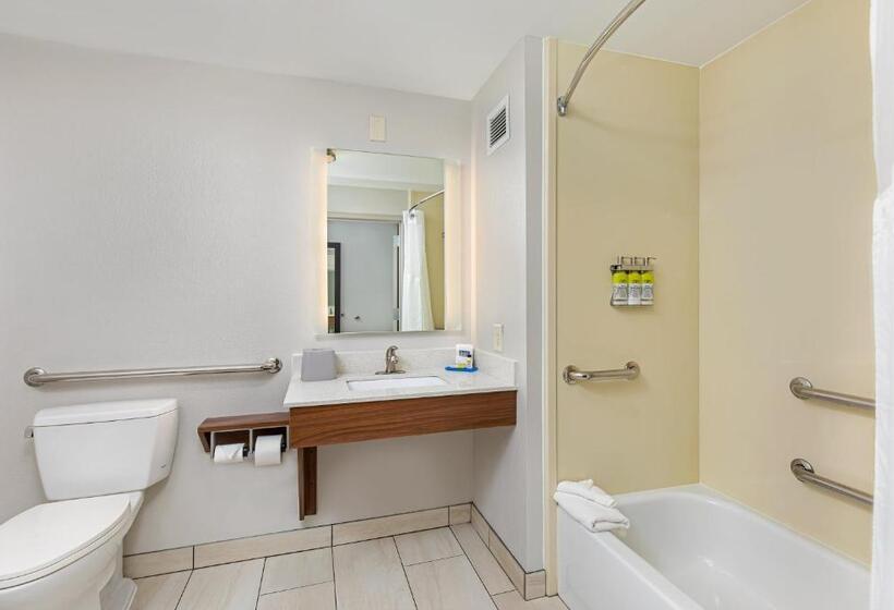 Holiday Inn Express Hotel & Suites Mount Juliet   Nashville Area, An Ihg