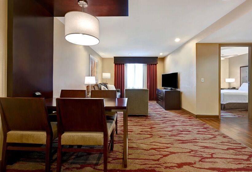 ホテル Homewood Suites By Hilton Albuquerque Airport