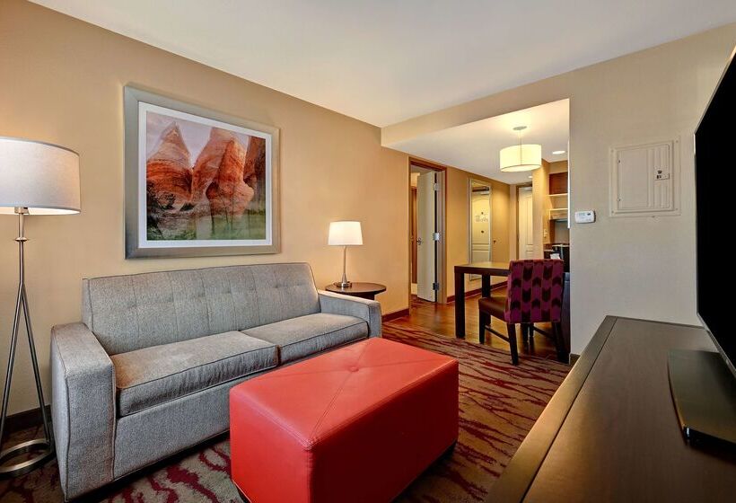 ホテル Homewood Suites By Hilton Albuquerque Airport