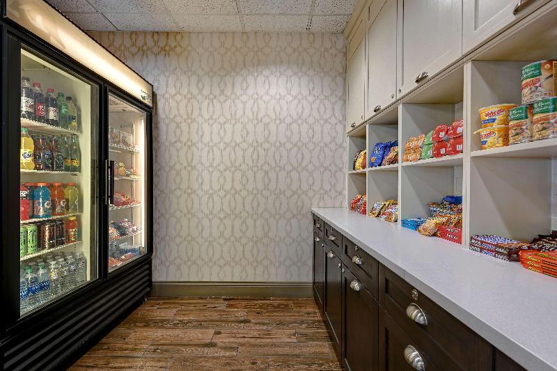 ホテル Homewood Suites By Hilton Albuquerque Airport