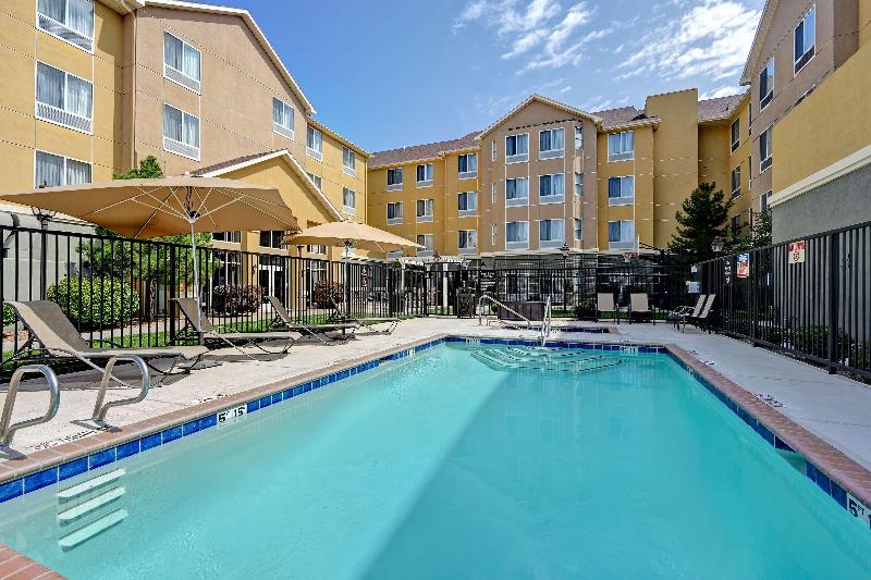 ホテル Homewood Suites By Hilton Albuquerque Airport