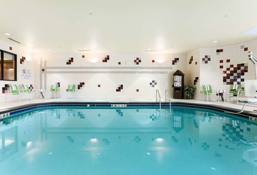 فندق Homewood Suites By Hilton Anchorage