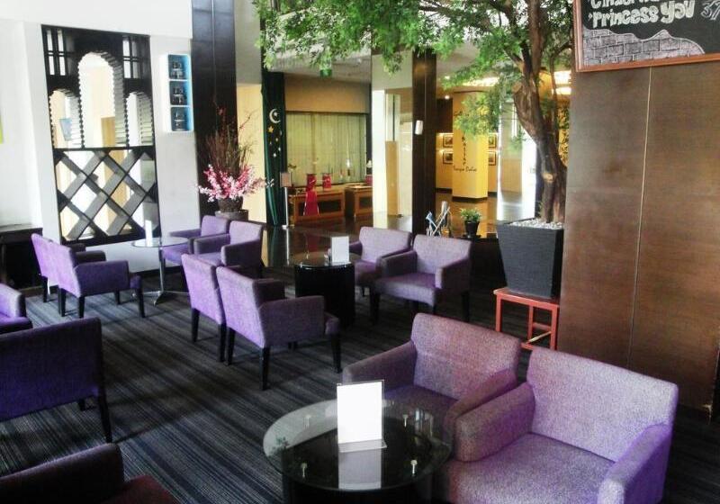 酒店 Horison Ultima Makassar