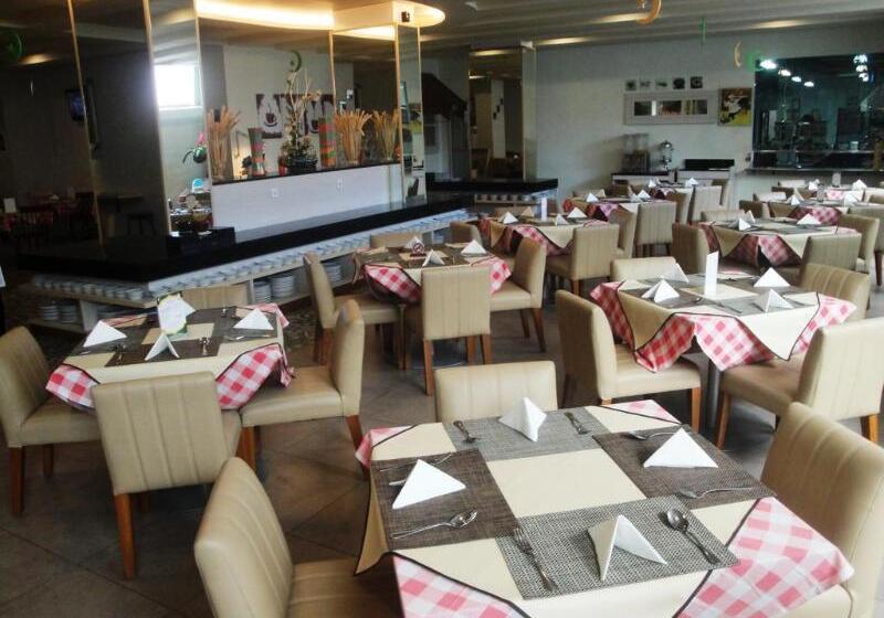 هتل Horison Ultima Makassar