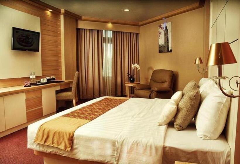 هتل Horison Ultima Makassar