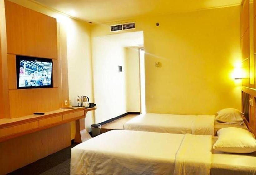 هتل Horison Ultima Makassar