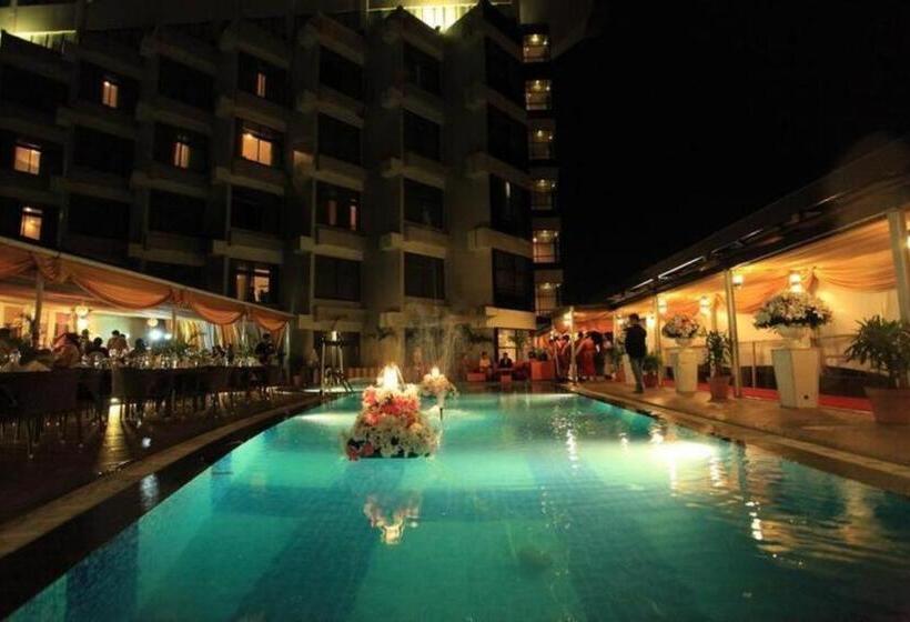 酒店 Horison Ultima Makassar