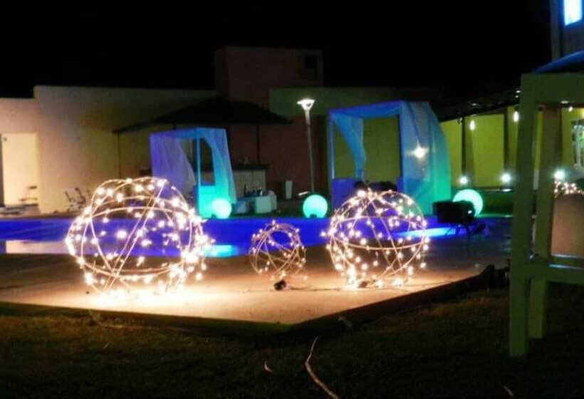 Отель Howard Johnson By Wyndham Rosario De La Frontera