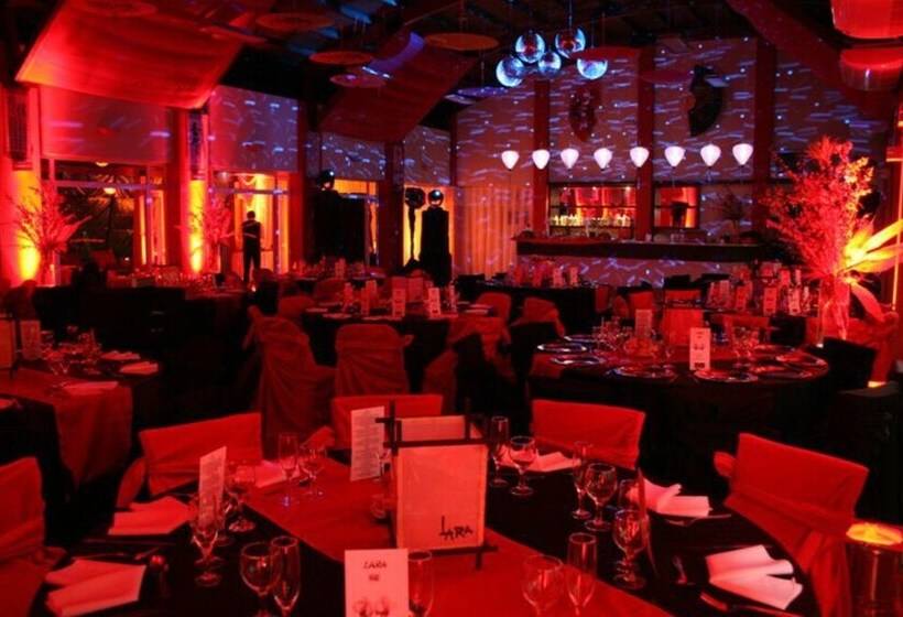 Отель Howard Johnson By Wyndham Rosario De La Frontera