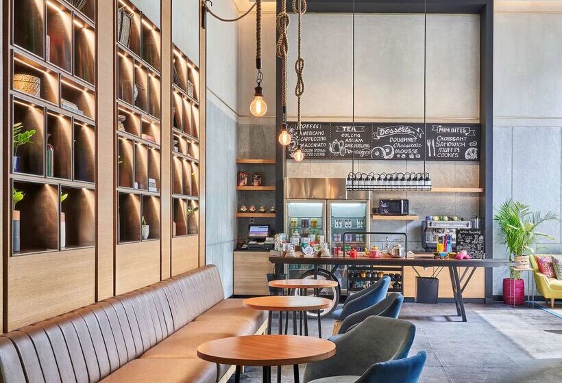 Отель Hyatt Centric Mg Road Bangalore