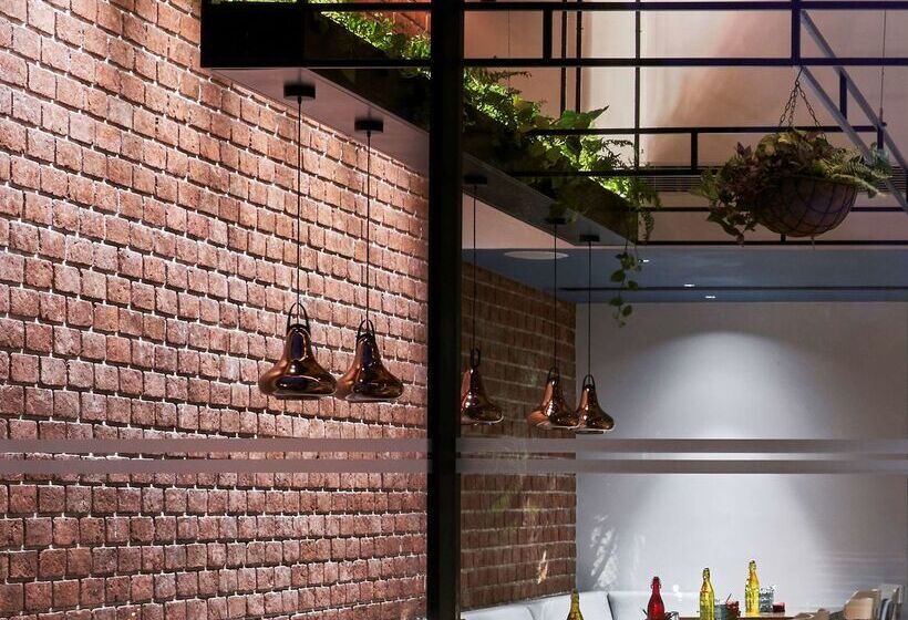 Отель Hyatt Centric Mg Road Bangalore