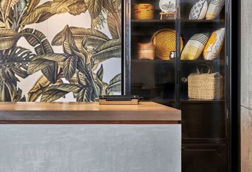 Отель Hyatt Centric Mg Road Bangalore